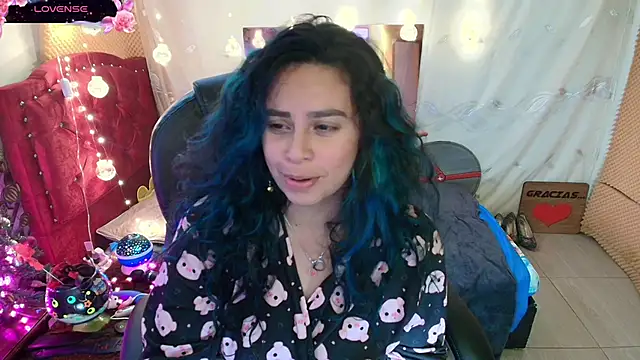 Snapshot of elektra_32 chatting on December 2024 10:28:02 AM elektra 32 online show from December 2024 10:28:02 AM