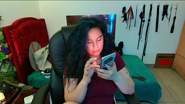 Snapshot of elektra_32 chatting on February 2025 05:07:01 PM elektra 32 online show from February 2025 05:07:01 PM
