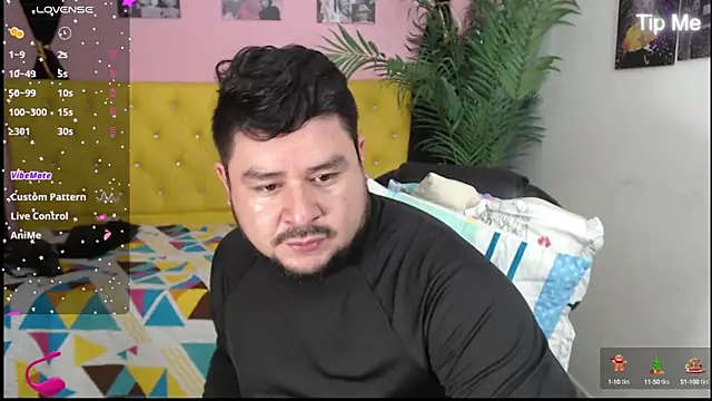 Snapshot of oso_dirty_ chatting on December 2024 05:22:01 PM oso dirty  online show from December 2024 05:22:01 PM