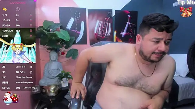 Snapshot of oso_dirty_ chatting on December 2024 08:47:02 PM oso dirty  online show from December 2024 08:47:02 PM