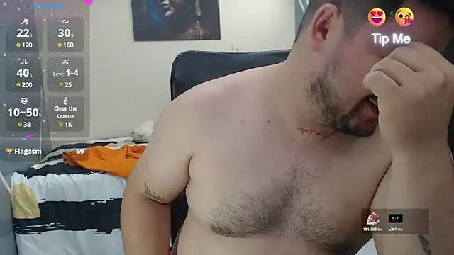 Snapshot of oso_dirty_ chatting on February 2025 08:33:02 PM oso dirty  online show from February 2025 08:33:02 PM