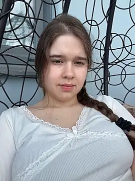 Snapshot of HornyGirlH chatting on May 2026 01:48:02 PM HornyGirlH online show from May 2026 01:48:02 PM