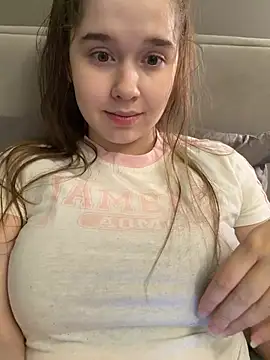Snapshot of HornyGirlH chatting on July 2026 12:32:02 AM HornyGirlH online show from July 2026 12:32:02 AM