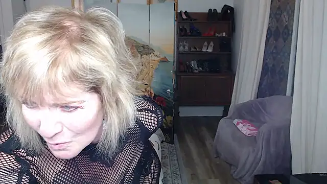 SindeeDix online show from February 2026 10:52:01 PM