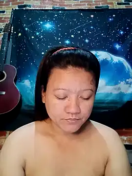 Snapshot of Urchanel chatting on February 2025 02:13:02 PM Urchanel online show from February 2025 02:13:02 PM