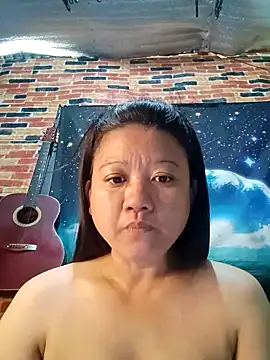 Snapshot of Urchanel chatting on February 2025 11:58:02 PM Urchanel online show from February 2025 11:58:02 PM