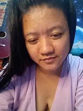 Snapshot of Urchanel chatting on February 2025 02:18:01 AM Urchanel online show from February 2025 02:18:01 AM