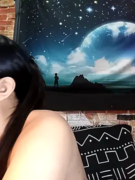 Snapshot of Urchanel chatting on September 2025 07:51:02 PM Urchanel online show from September 2025 07:51:02 PM