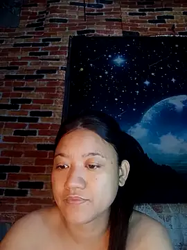 Urchanel online show from April 2026 10:12:02 PM