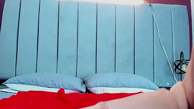 Snapshot of moxa_hot chatting on December 2024 05:08:02 PM moxa hot online show from December 2024 05:08:02 PM