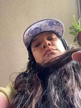 Lilmarieee online show from February 2025 09:10:01 PM