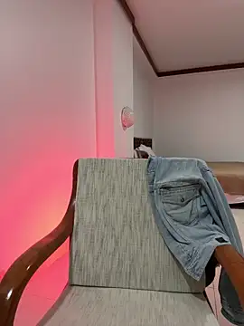 BritneyHall online show from December 2024 03:35:01 PM