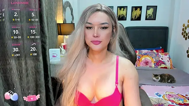 Snapshot of TwilightMistress69 chatting on February 2025 12:00:02 PM TwilightMistress69 online show from February 2025 12:00:02 PM