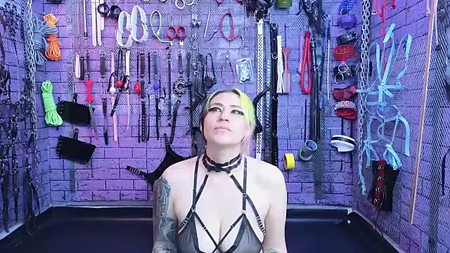 PANDORANEZZ online show from February 2025 04:31:01 PM