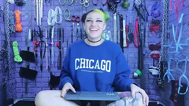 PANDORANEZZ online show from February 2025 09:26:02 AM