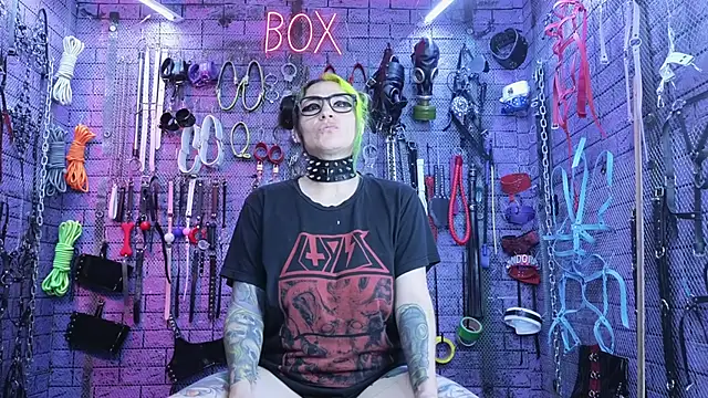 PANDORANEZZ online show from February 2025 05:09:01 AM