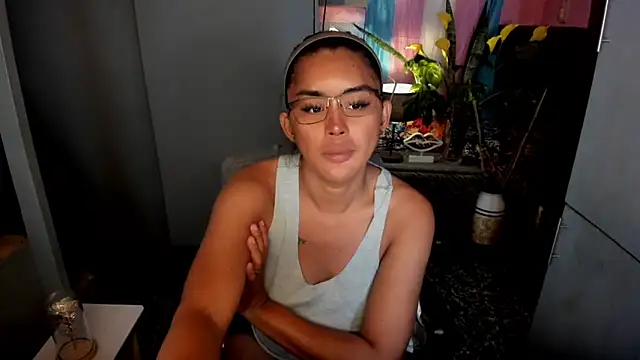 QuiinMollyXxX online show from March 2026 02:04:02 AM