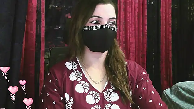 Cute Sonii online show from November 2025 12:38:02 PM