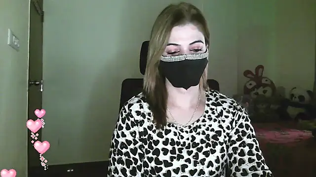 Cute Sonii online show from December 2025 10:46:01 AM