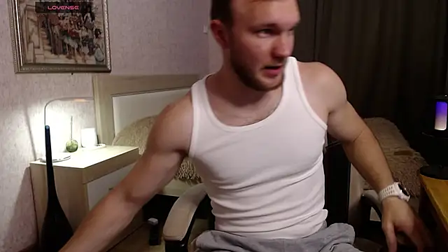 Toress1 online show from May 2026 06:09:01 PM