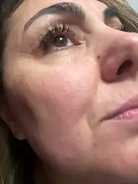 Emma roqueen online show from March 2026 09:53:02 PM