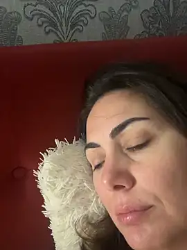 Emma roqueen online show from July 2026 10:38:01 PM