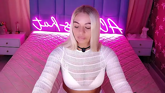 AllwaysHotJ online show from April 2026 02:16:01 AM