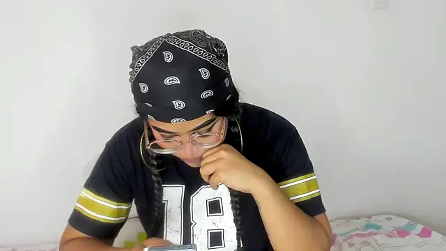 moana taylor online show from February 2025 04:36:02 PM