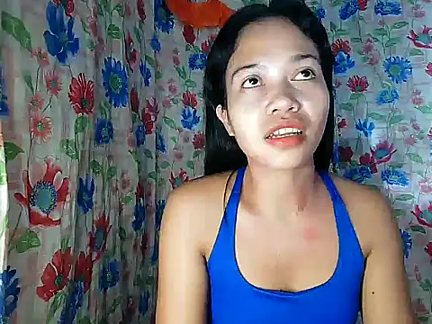 Snapshot of PinaySkinnyGirl chatting on February 2026 09:30:01 AM PinaySkinnyGirl online show from February 2026 09:30:01 AM