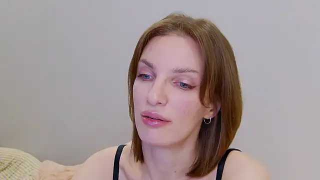 Snapshot of Beauty_Alex chatting on January 2025 01:32:01 AM Beauty Alex online show from January 2025 01:32:01 AM