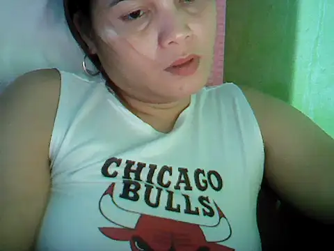 ashlylove25 online show from March 2026 05:39:02 PM