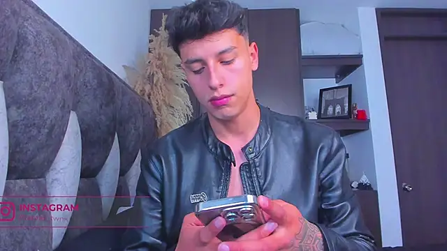 I Gabriel online show from January 2025 01:42:02 AM