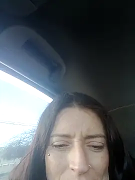 khloebanques online show from March 2026 12:27:02 AM