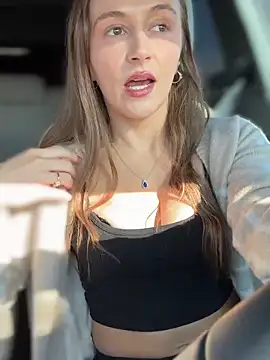 lunagirl13 online show from November 2025 06:17:01 PM