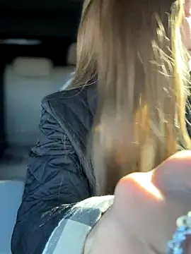 lunagirl13 online show from November 2025 06:19:01 PM