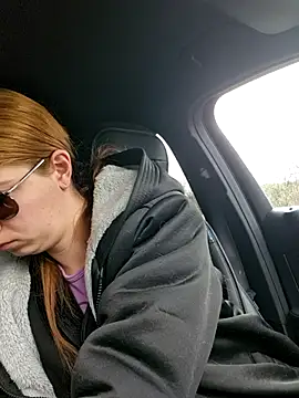 Geile-Luna online show from April 2026 02:57:01 PM