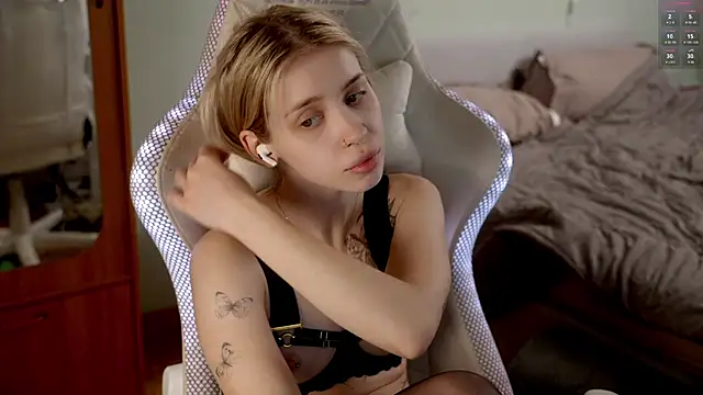 ho1yho1e online show from April 2026 07:29:02 PM