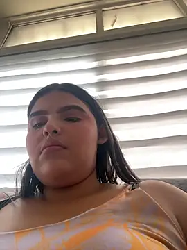 Snapshot of Lia_sexx chatting on February 2025 05:28:01 PM Lia sexx online show from February 2025 05:28:01 PM