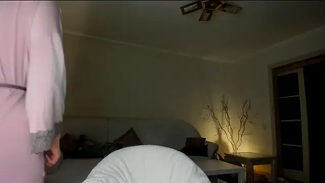 Snapshot of Butterfly-_ chatting on December 2024 08:37:02 AM Butterfly- online show from December 2024 08:37:02 AM
