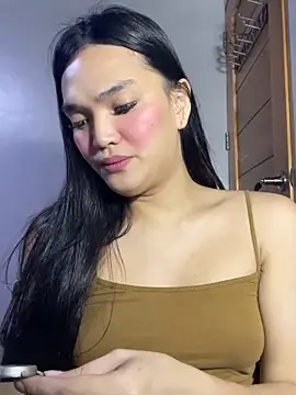 Snapshot of WONDERWOMAN2023 chatting on December 2024 01:06:02 AM WONDERWOMAN2023 online show from December 2024 01:06:02 AM