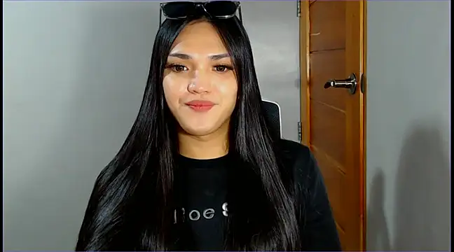 Snapshot of WONDERWOMAN2023 chatting on February 2025 07:37:02 AM WONDERWOMAN2023 online show from February 2025 07:37:02 AM