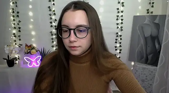 SweetPrincess  online show from February 2025 06:43:02 AM