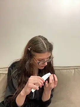 little belucci online show from January 2025 02:35:01 PM