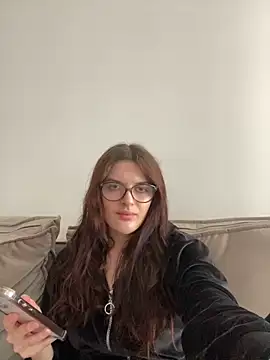 little belucci online show from January 2025 12:47:01 PM