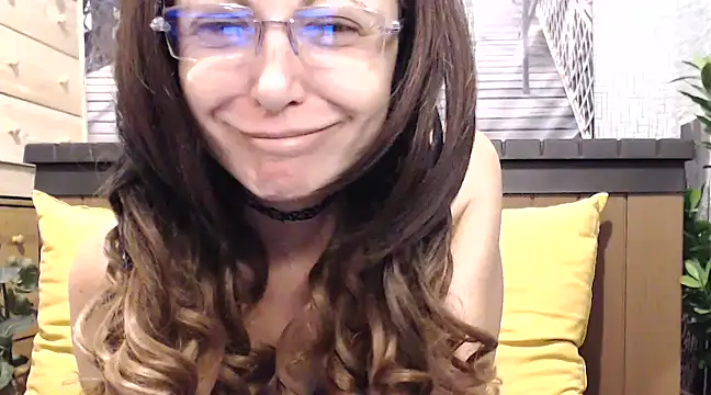 Snapshot of lilianleight chatting on March 2025 04:51:02 AM lilianleight online show from March 2025 04:51:02 AM