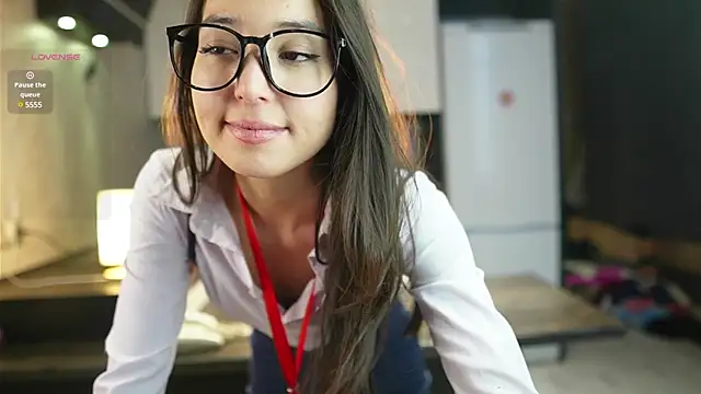 Snapshot of mary_shiota chatting on December 2024 04:52:01 AM mary shiota online show from December 2024 04:52:01 AM