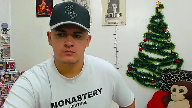 Snapshot of ney_22 chatting on December 2024 08:00:02 AM ney 22 online show from December 2024 08:00:02 AM