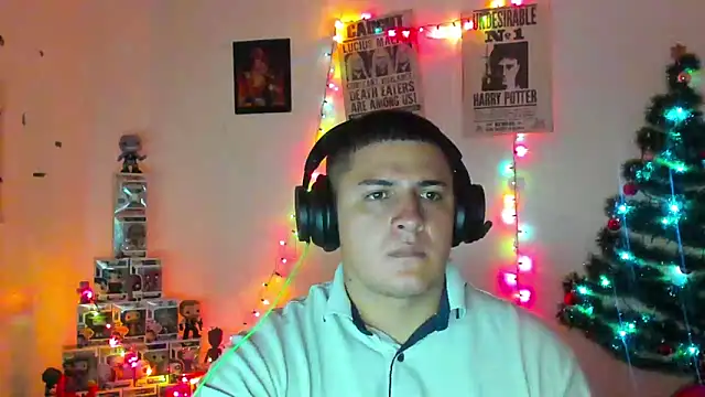 Snapshot of ney_22 chatting on December 2024 11:48:01 AM ney 22 online show from December 2024 11:48:01 AM