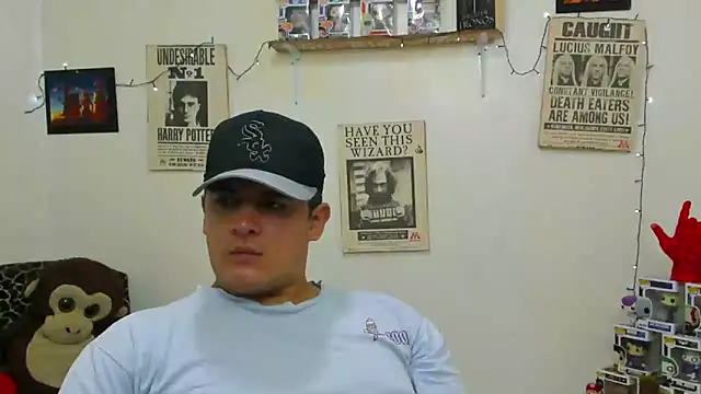 Snapshot of ney_22 chatting on January 2025 04:49:02 AM ney 22 online show from January 2025 04:49:02 AM