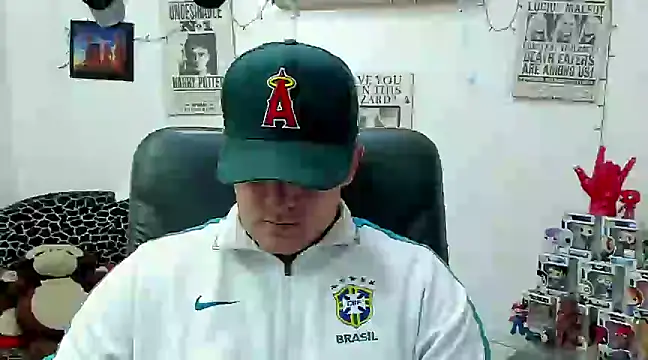 Snapshot of ney_22 chatting on February 2025 11:35:01 PM ney 22 online show from February 2025 11:35:01 PM